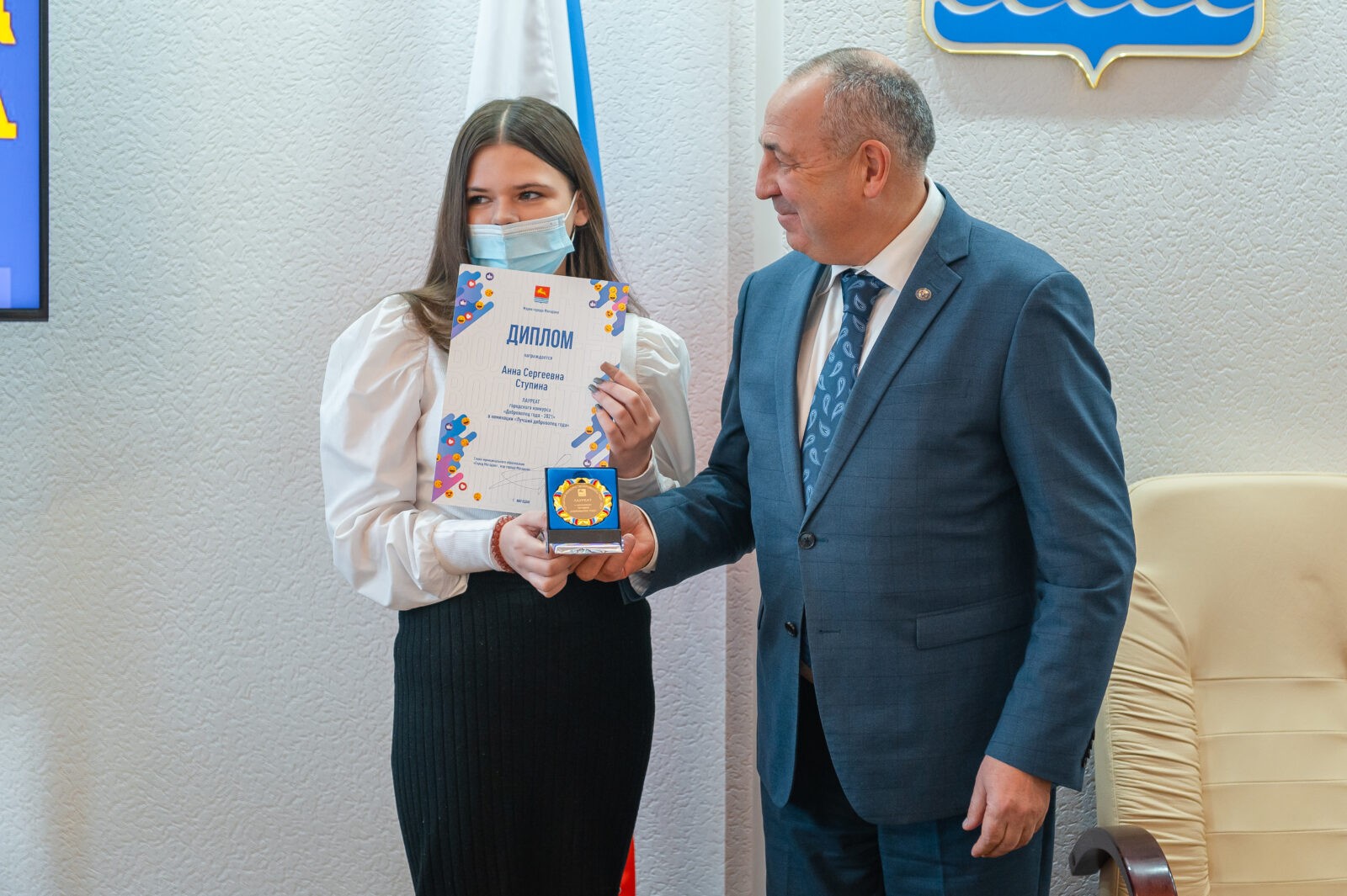 Итоги городского волонтерского конкурса «Доброволец года - 2021» 6+