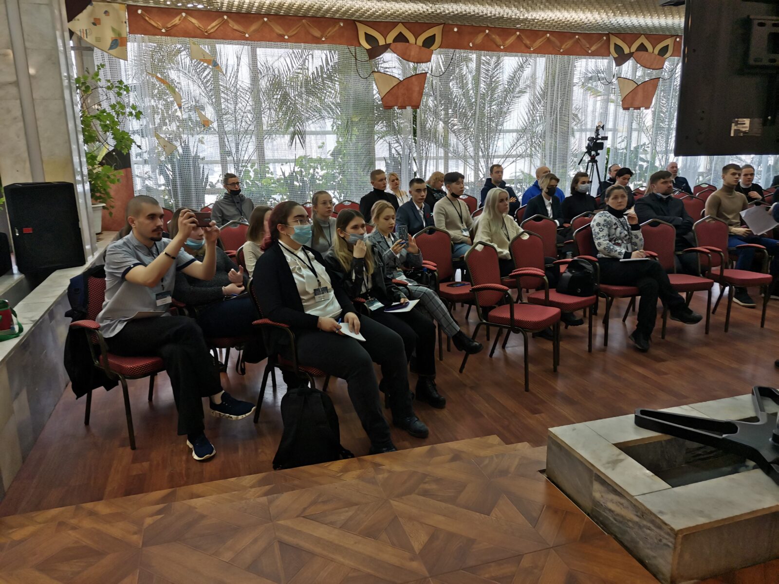 <strong>Старт образовательной программы проекта</strong> «Команды городских управленцев города Магадана. 2.0.» (16+) <strong>Старт образовательной программы проекта</strong> «Команды городских управленцев города Магадана. 2.0.» (16+)