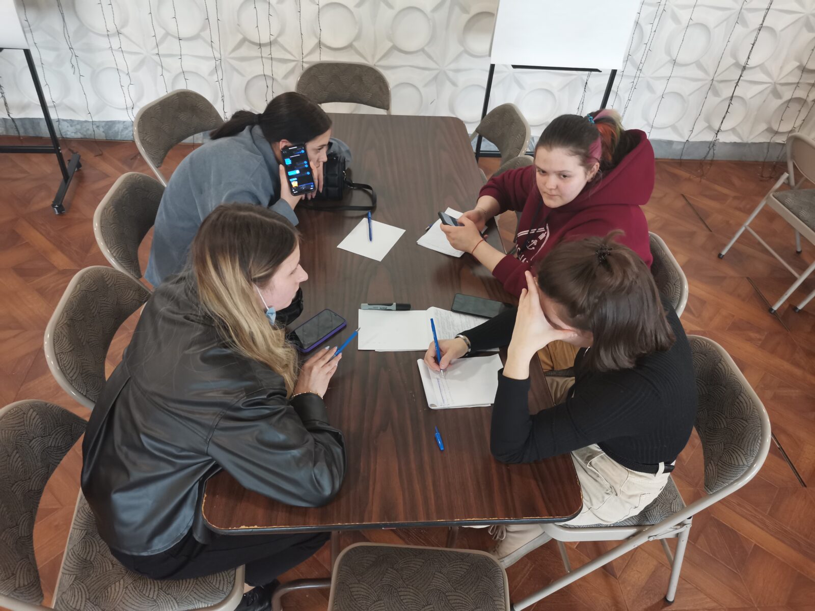 <strong>Старт образовательной программы проекта</strong> «Команды городских управленцев города Магадана. 2.0.» (16+) <strong>Старт образовательной программы проекта</strong> «Команды городских управленцев города Магадана. 2.0.» (16+)